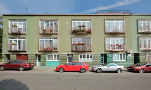 C148 Terraced houses
